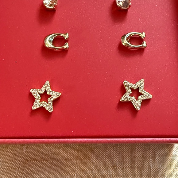 Coach classic earring set - Picture 5 of 6
